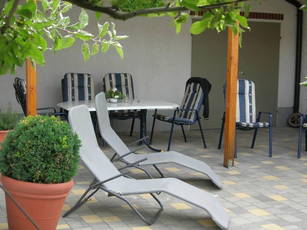 Gästehaus und Weinbau Zur Wiederkehr Strudler Podersdorf am See Exterior foto